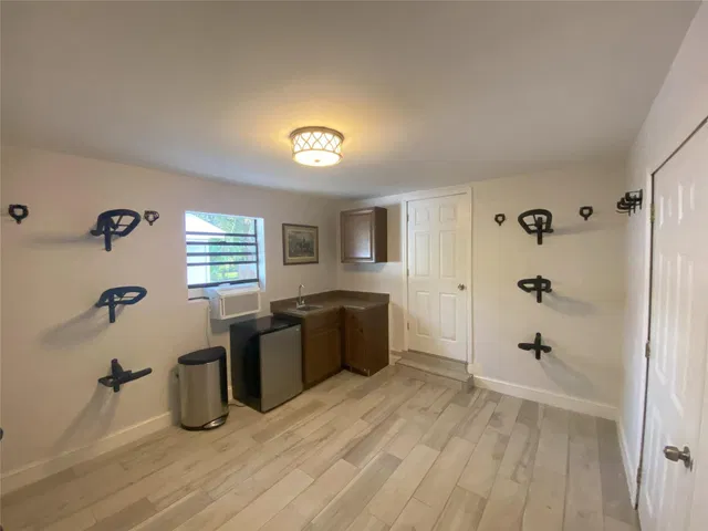 Residence photo 19