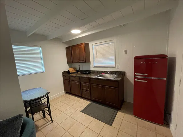 Residence photo 31