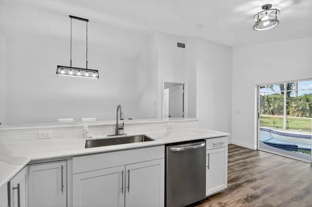  Residence photo 19