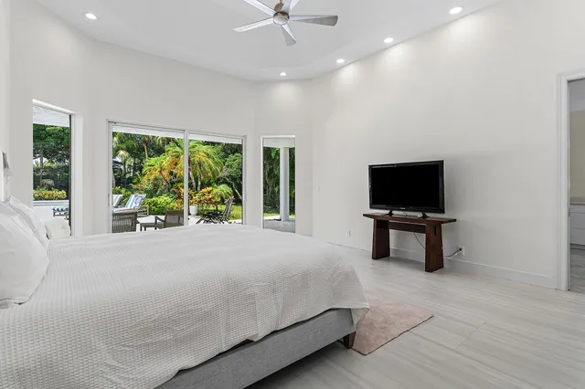 Frenchman's Creek Residence photo 18