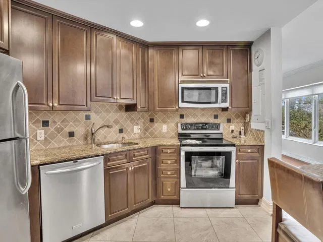 Boca Raton Unit 4e photo 19