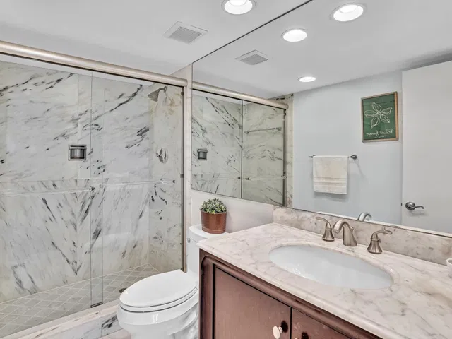 Boca Raton Unit 4e photo 29