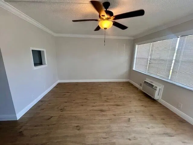 Residence photo 3