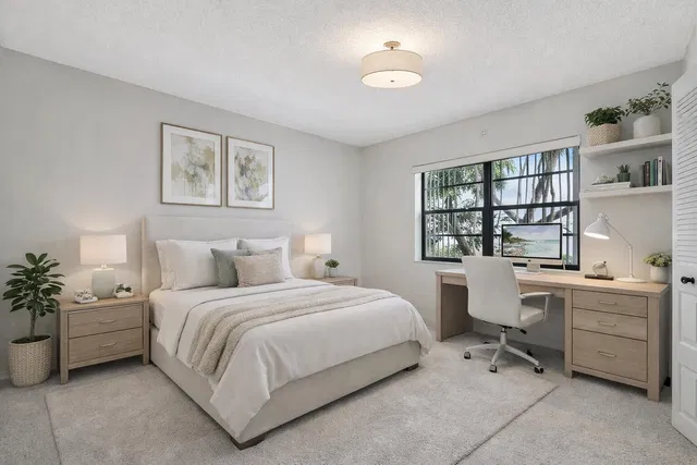 Unit 206 photo 10