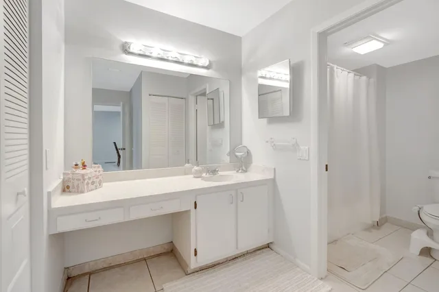 Boca Lago Country Club Homes Unit 8f photo 19