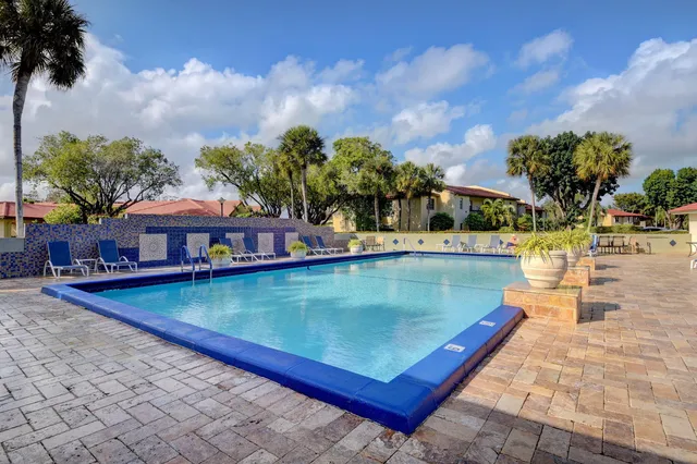 Boca Lago Country Club Homes Unit 8f photo 32