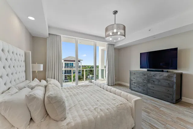 Azure Palm Beach Gardens Unit 501 photo 5