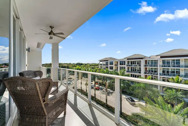 Azure Palm Beach Gardens Unit 501 photo 8