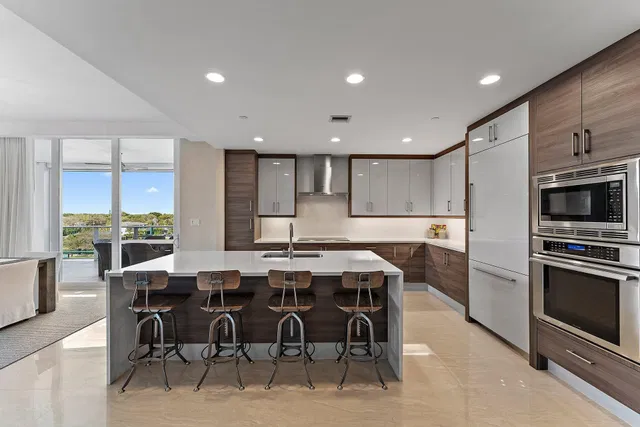Azure Palm Beach Gardens Unit 501 photo 12