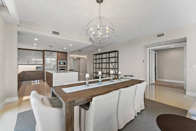 Azure Palm Beach Gardens Unit 501 photo 20