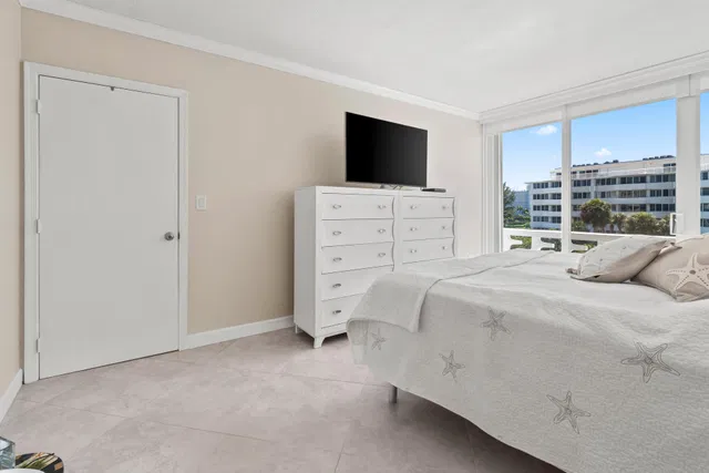 2760 S Ocean Palm Beach Unit 313 photo 14