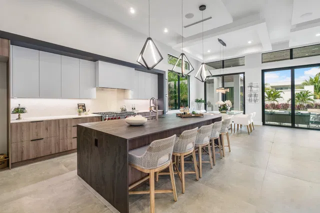 SoSo West Palm Beach Residence photo 10