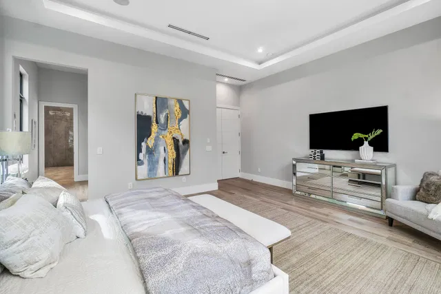 SoSo West Palm Beach Residence photo 17