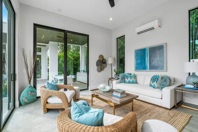 SoSo West Palm Beach Residence photo 29