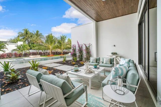 SoSo West Palm Beach Residence photo 34
