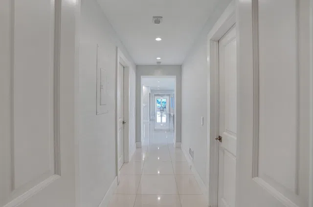 Palm Beach Towers, Palm Beach Unit B310 photo 13