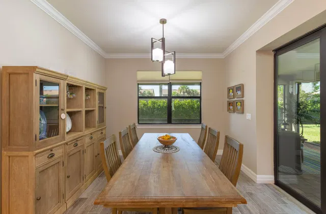 Residence photo 11