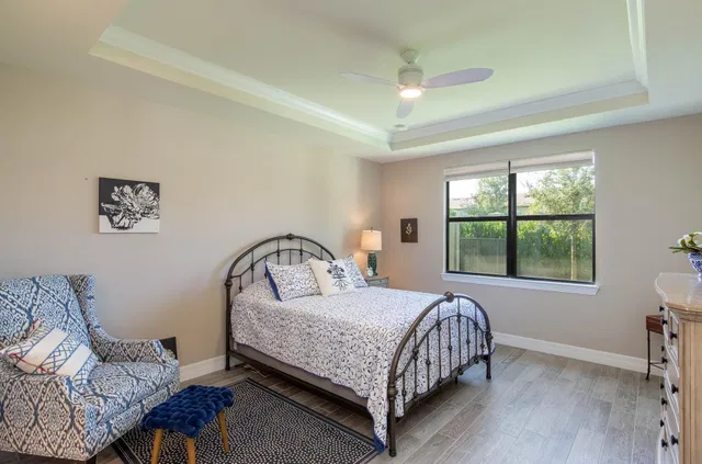 Residence photo 12