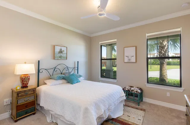 Residence photo 18