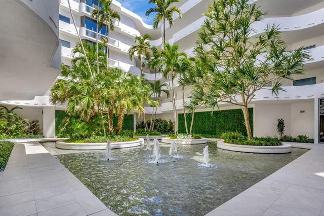 Sloan's Curve Palm Beach Unit 304n photo 22