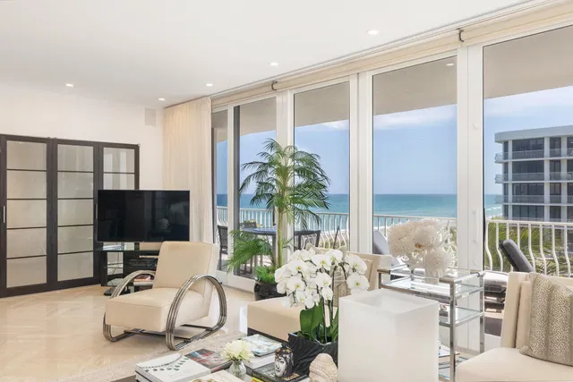 Sloan's Curve Palm Beach Unit 308n photo 10