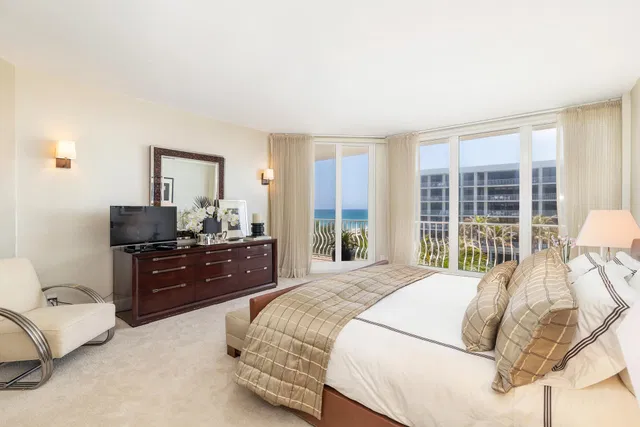 Sloan's Curve Palm Beach Unit 308n photo 19