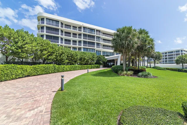 Sloan's Curve Palm Beach Unit 308n photo 43