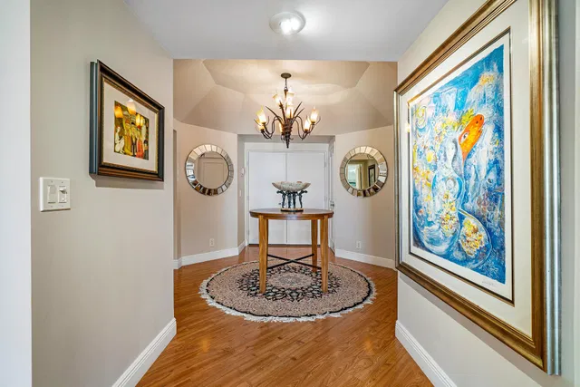 Sloan's Curve Palm Beach Unit 208n photo 8