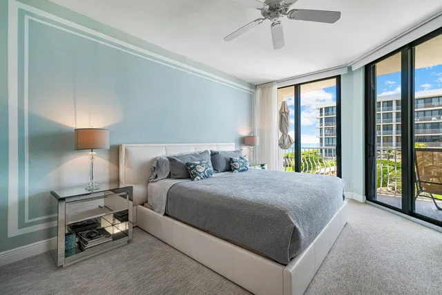 Sloan's Curve Palm Beach Unit 208n photo 18