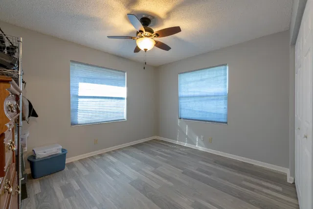 Residence photo 19