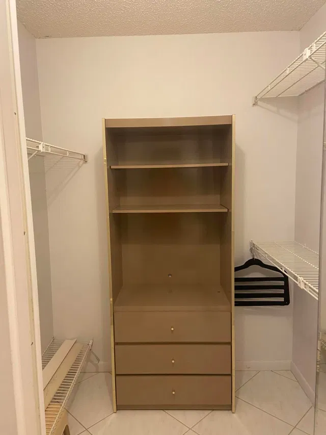 Unit 206 photo 14