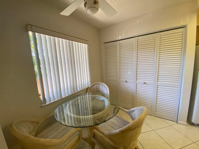 Unit 206 photo 18