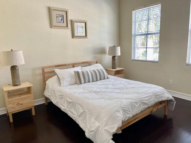 Canterbury Place Residence photo 22