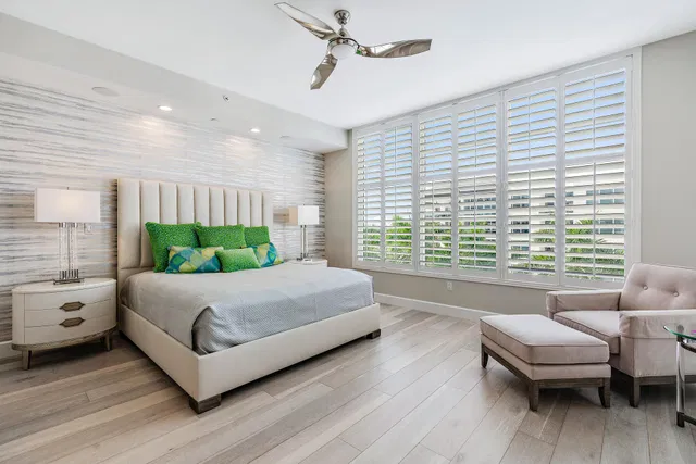 Azure Palm Beach Gardens Unit 402 photo 10