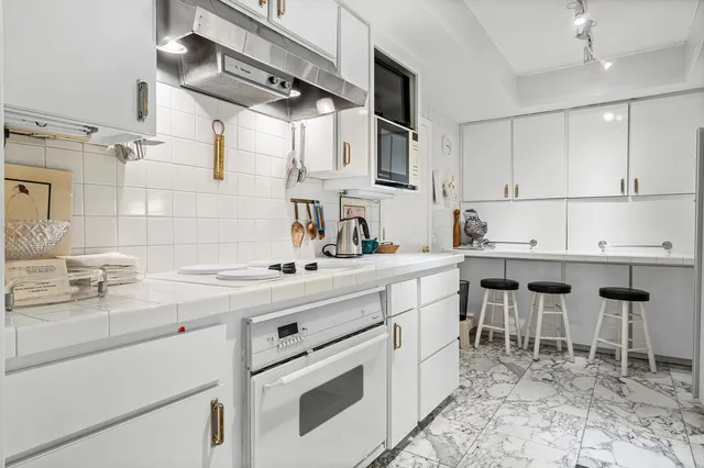 Palm Beach Biltmore Unit 101 photo 7