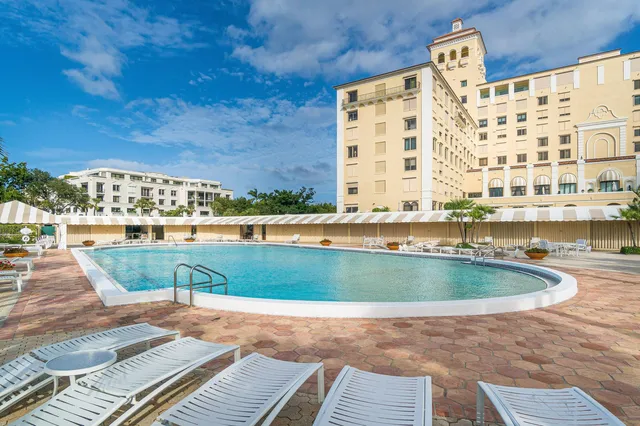 Palm Beach Biltmore Unit 101 photo 34