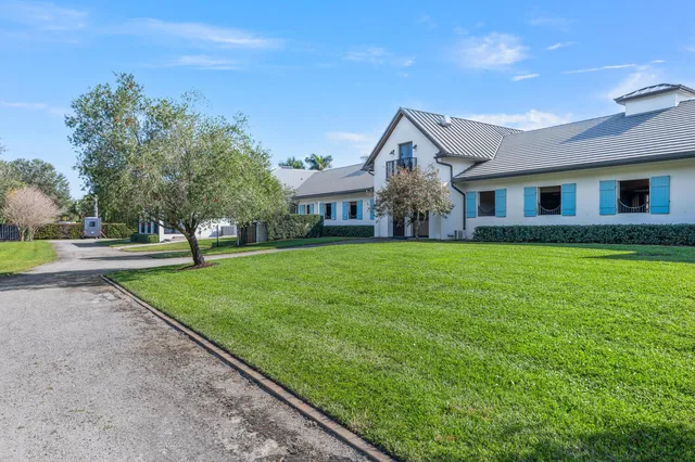 Palm Beach Point Residence photo 6
