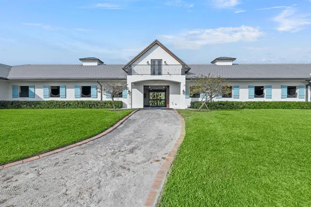 Palm Beach Point Residence photo 11
