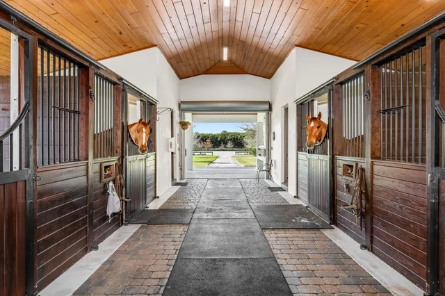 Palm Beach Point Residence photo 26