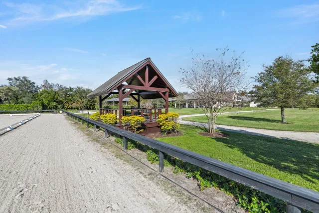Palm Beach Point Residence photo 56