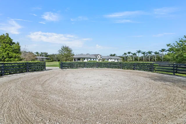 Palm Beach Point Residence photo 63
