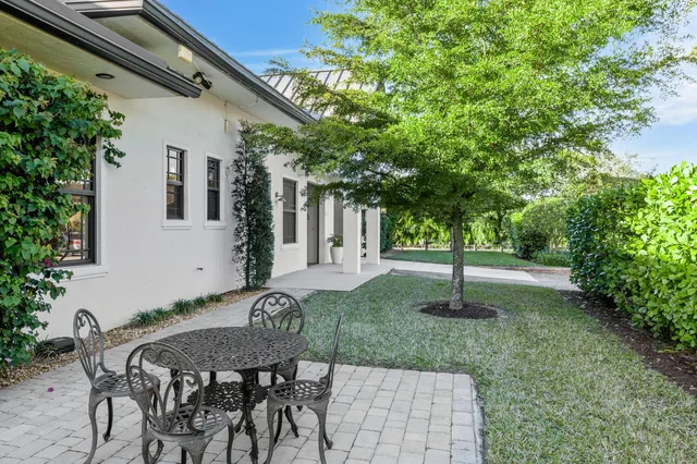 Palm Beach Point Residence photo 80