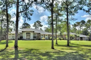 Residence photo 8