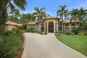 Residence photo 11