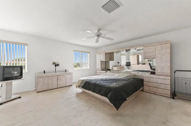  Unit 207 photo 16