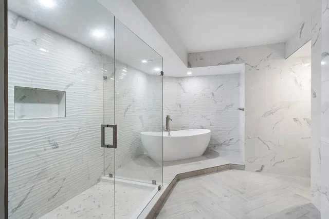 Unit 502 photo 18