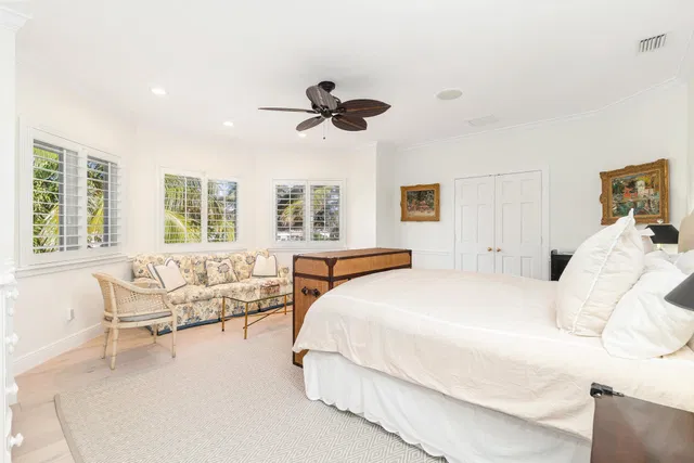 Residence photo 23