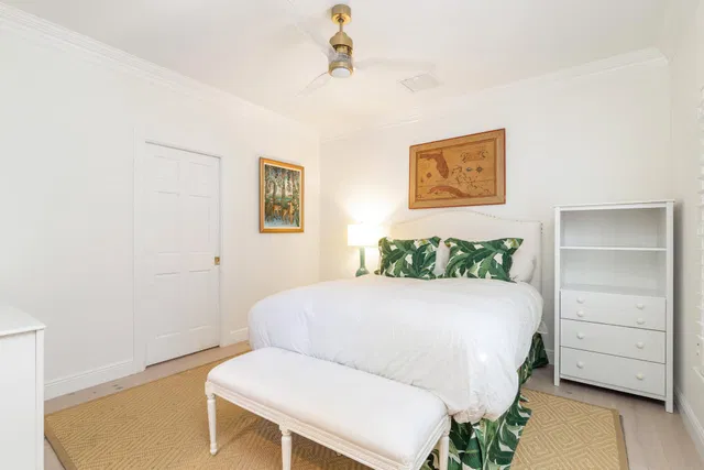 Residence photo 30