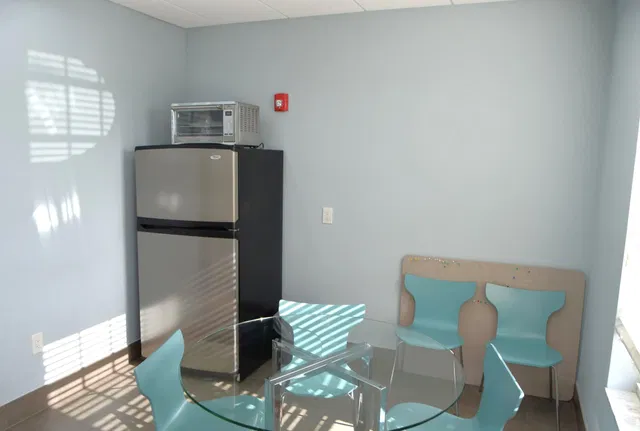 Unit 205 photo 10