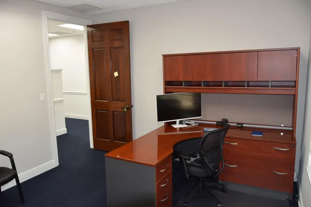 Unit 205 photo 17